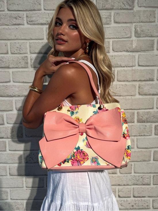 Betsey Johnson Handbags - Betsey Johnson Pink Bow Floral Tote Bag Cottagecore Glam